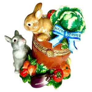 Vtg Hand Painted Porcelain Hinged Faberge Trinket Box Spring Garden Easter